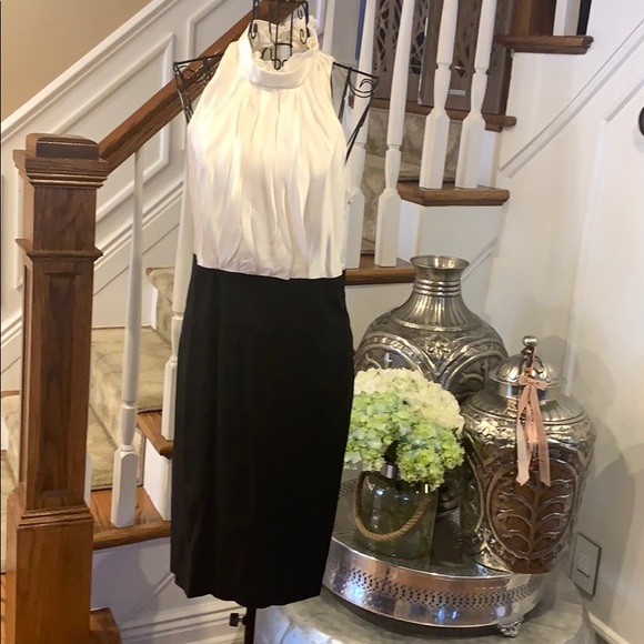 Guess by Marciano Dresses & Skirts - Final Sale⬇️ MIDI dress, Guess by Marciano